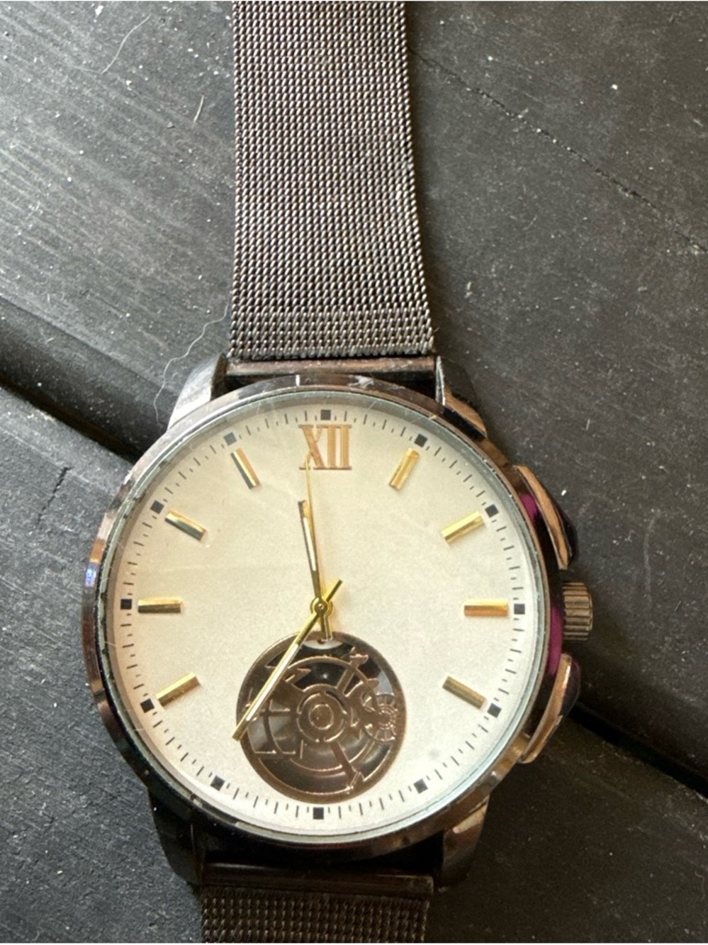 Band Watch with White Dial and Gold Accents